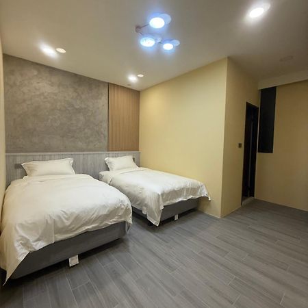 Fall In Love Karuizawa Hostel 풀리 외부 사진