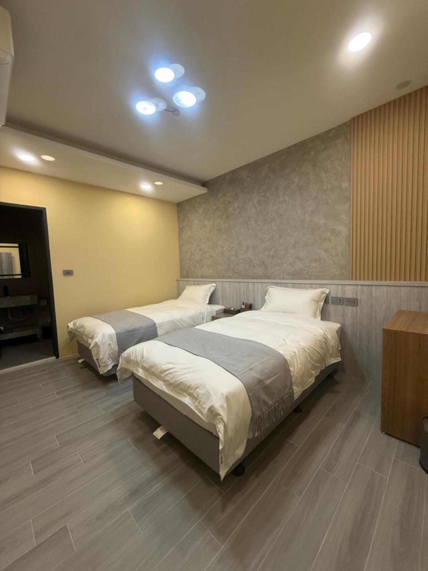 Fall In Love Karuizawa Hostel 풀리 외부 사진