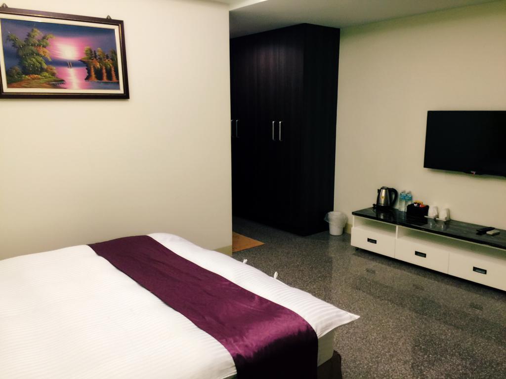 Fall In Love Karuizawa Hostel 풀리 외부 사진