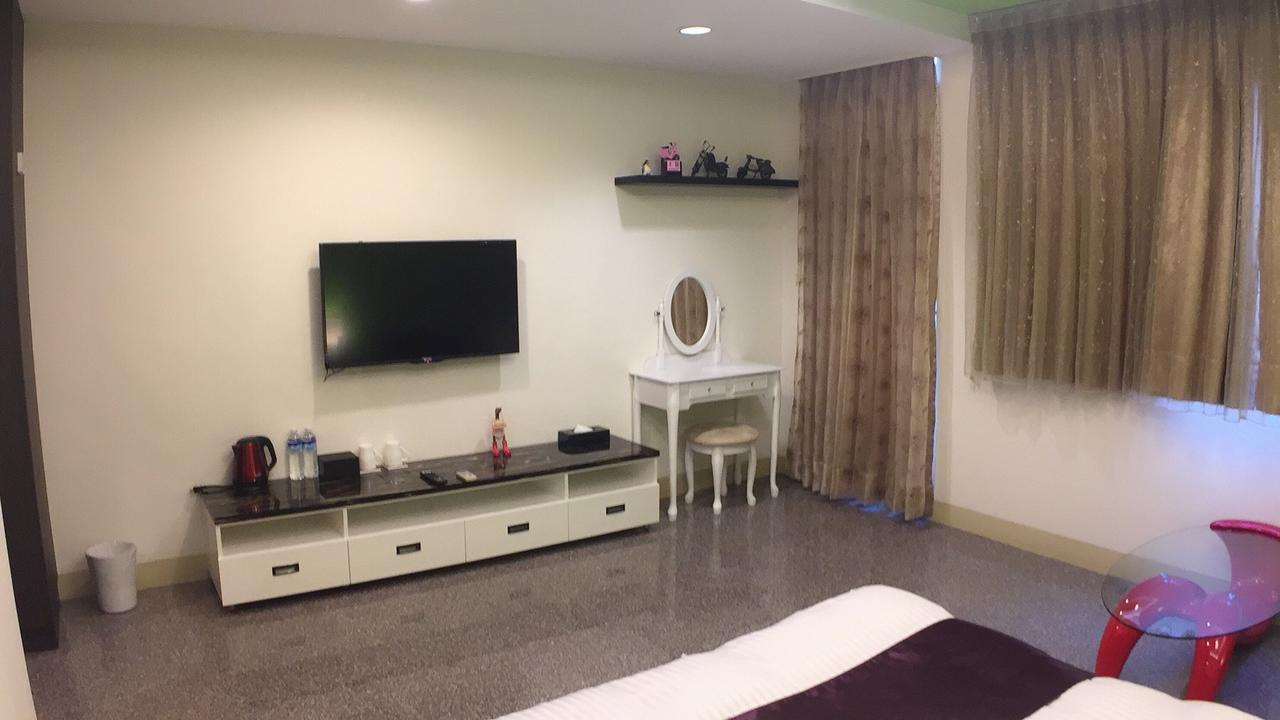 Fall In Love Karuizawa Hostel 풀리 외부 사진